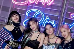 BLACKPINK trở lại vào tháng 8, BLINK phấn khích vì nhóm cuối cùng cũng 'xuất ngũ'