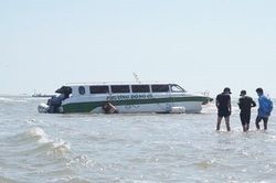 Quảng Nam: Khởi tố vụ lật ca nô trên vùng biển Cửa Đại khiến 17 người tử vong