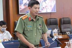 Công an TP Hồ Chí Minh lý giải việc quá tải làm hộ chiếu mẫu mới