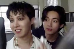 J-Hope BTS cười không ngớt khi V mang quà, đòi đóng cameo trong 'More'