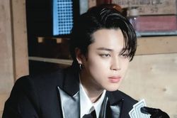 Tranh vẽ Jimin BTS mắt không tròng được mang đi triển lãm