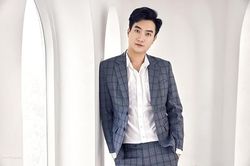Sao nam Vbiz ngày càng 'tròn trịa' khi được bà xã 'mát tay' chăm sóc