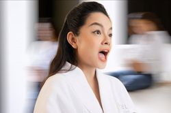 Mẹ bầu Phạm Quỳnh Anh đăng tải loạt ảnh mới với diện mạo gây bất ngờ trong giai đoạn cuối thai kỳ