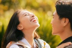 Cuộc sống vợ chồng son Ngô Thanh Vân - Huy Trần sau 2 tháng về chung một nhà