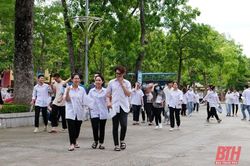 Kỳ thi tốt nghiệp THPT 2022: Đề thi môn Ngữ văn đúng cấu trúc, không thách thức, đánh đố