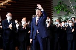 Thế giới chia sẻ khi biết tin cựu Thủ tướng Nhật Bản Abe Shinzo bị ám sát