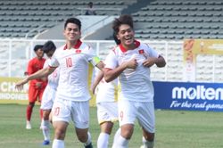 Quốc Việt tỏa sáng, Việt Nam thắng Myanmar và sẵn sàng quyết đấu Thái Lan