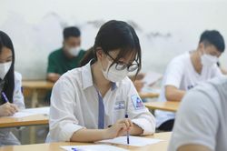 Công an vào cuộc xác minh, làm rõ nghi vấn lộ đề thi môn Toán, Văn