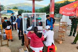 Kon Tum: Khó hoàn trả 5,5 tỷ đồng chênh lệch giá phí test nhanh Covid-19