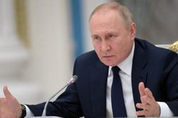 Tổng thống Putin: Nga khai thác ngày càng nhiều dầu khí, trừng phạt từ EU dẫn tới khủng hoảng giá năng lượng