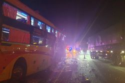 Hà Tĩnh: 3 ôtô đâm vào nhau, phụ xe khách rơi xuống giếng tử vong