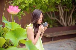 Nhà Hoa hậu Dương Mỹ Linh ở Mỹ: Tràn ngập hoa trái khiến fan thích thú