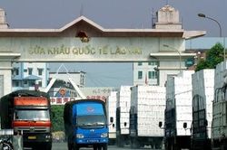 Việt Nam nhập siêu từ Trung Quốc gần 35 tỷ USD