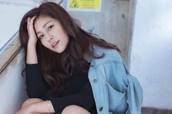 Một người mẫu, diễn viên nổi tiếng nghi lộ clip nhạy cảm do chat?