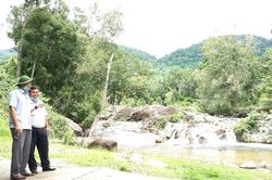 Về Đắk Tuôr nghe truyền thuyết tình yêu