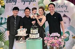 Bằng Kiều tổ chức tiệc thôi nôi cho quý tử, diện mạo con trai thứ 4 cùng bạn gái mới lần đầu lộ diện