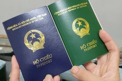 Những ai bị cấm xuất cảnh?