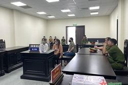18 năm tù cho 4 đối tượng buôn bán, vận chuyển trái phép gần 1 tấn vảy tê tê châu Phi