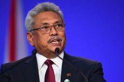 Tổng thống Sri Lanka Gotabaya Rajapaksa gặp các tướng lĩnh quân đội