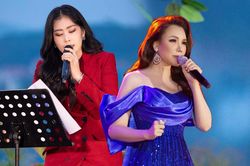 Hát cùng một ca khúc, Nam Em bị nhận xét 'tắt điện' trước Hồ Quỳnh Hương