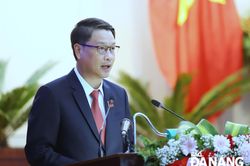 Cử tri kiến nghị tăng cường giám sát chính quyền đô thị