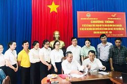 Đức Cơ: Ký kết chuyển đổi số trong sản xuất, tiêu thụ nông sản