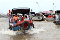 Quảng Ninh kiên quyết thu hồi các dự án chậm tiến độ, vi phạm pháp luậtTin khácDự án Khu đô thị mới Mai Pha: Lắng nghe để tạo đồng thuận (kỳ 3)Dự án Khu đô thị mới Mai Pha: Lắng nghe để tạo đồng thuận (kỳ 2)