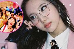Phản ứng của netizen khi cả 9 cô nàng Twice gia hạn hợp đồng với JYP