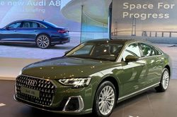 Giá trên 6 tỷ, Audi A8 vừa ra mắt khách hàng Việt đã mua hết 2/3 tiêu chuẩn!
