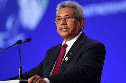 Khủng hoảng Sri Lanka: Tổng thống Rajapaksa bất ngờ 'lật cờ', yêu cầu 'lối thoát an toàn'