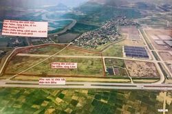 Bảo vệ 'đóng' đường ngang dân sinh, chiến sĩ CSCĐ bị đánh dã man