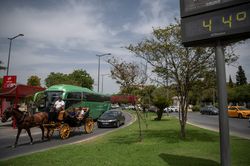 Tây Ban Nha báo động đỏ nguy cơ nắng nóng diện rộng