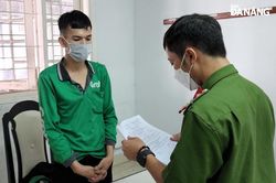 Khởi tố đối tượng mua bán trái phép thông tin tài khoản ngân hàng