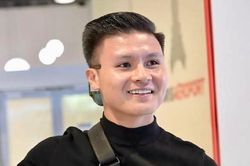 Quang Hải có giáo viên Việt kiều dạy tiếng Pháp ở Pau FC