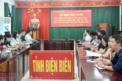 Bồi dưỡng kiến thức về xây dựng Đảng cho người làm báo