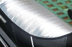 Cách hạ nhiệt yên xe máy trong những ngày nắng nóng
