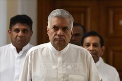 Thủ tướng Ranil Wickremesinghe tuyên thệ nhậm chức quyền Tổng thống Sri Lanka