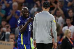 Sterling đến Chelsea, Lukaku hết đường trở lại