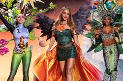 Đồ dân tộc 'trời ơi' của thí sinh Miss Supranational: Cồng kềnh, điểm nhấn kém duyên vùng nhạy cảm