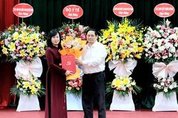 Bà Đào Hồng Lan giữ chức quyền Bộ trưởng Bộ Y tếTin khácDự án Khu đô thị mới Mai Pha: Lắng nghe để tạo đồng thuận (kỳ 3)Dự án Khu đô thị mới Mai Pha: Lắng nghe để tạo đồng thuận (kỳ 2)