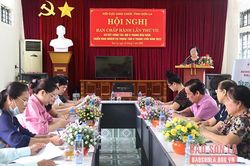 Vận động, tập hợp các cựu giáo chức tham gia hoạt động hội
