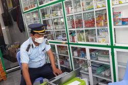 Xử phạt 5 quầy thuốc không niêm yết chứng chỉ hành nghề dược