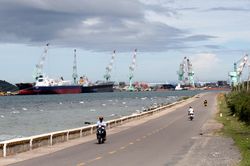 Khu kinh tế Vân Phong sẽ được điều chỉnh quy hoạch như thế nào?