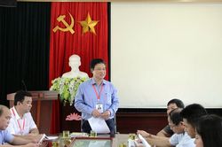 Thứ trưởng Nguyễn Hữu Độ kiểm tra công tác chấm thi tại Thanh Hóa: Đẩy nhanh tiến độ nhưng phải lưu ý chất lượng