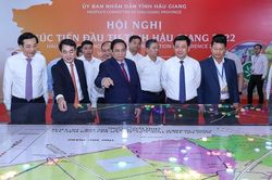 Thủ tướng Phạm Minh Chính dự Hội nghị xúc tiến đầu tư tỉnh Hậu Giang