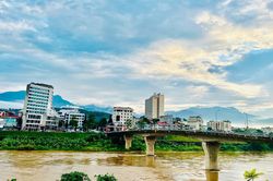 Tự hào thành phố biên cương
