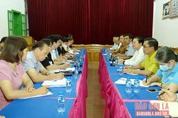 Thống nhất các hoạt động Ngày hội Văn hóa - Du lịch 2022 tại Luông Pha Bang