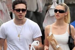 Brooklyn Beckham bị cắt hợp đồng đột ngột