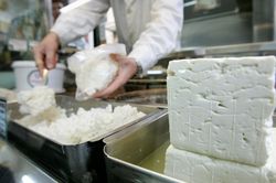 Đan Mạch nhận phần thua trong 'cuộc chiến phô mai' với Hy Lạp