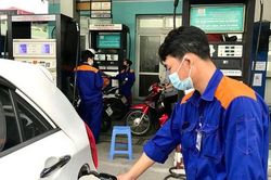 Việt Nam nhập khẩu 40% xăng dầu từ Hàn Quốc